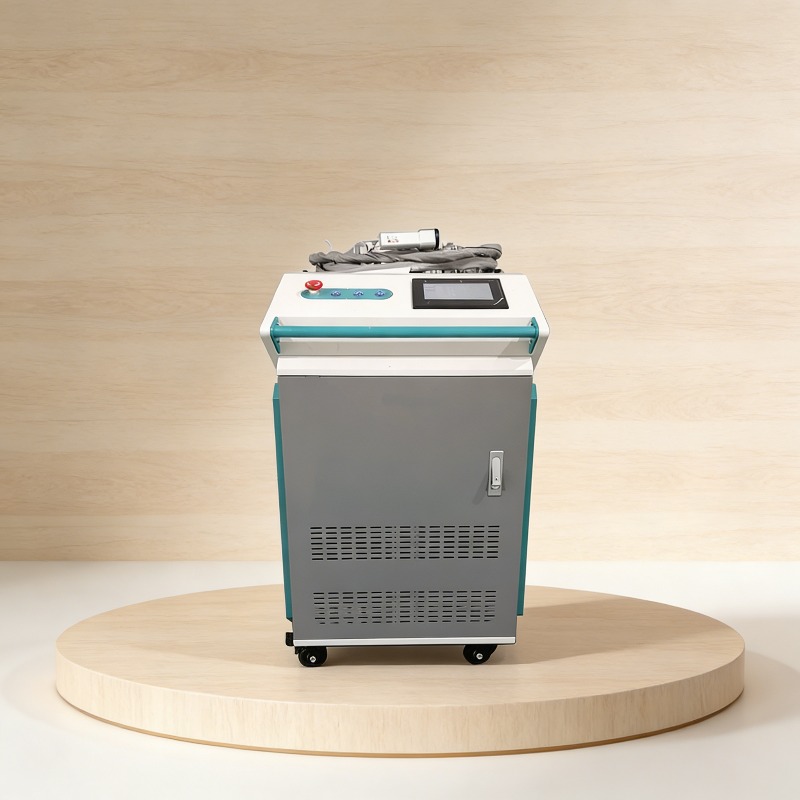 Machine de nettoyage au laser  - Industrial Laser Cutters avis et prix
