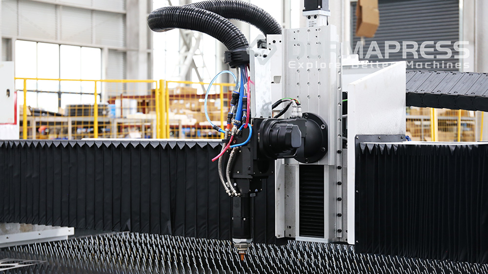 Tête de coupe biseautée 30KW,  - Quality Industrial Laser Cutting avis et prix