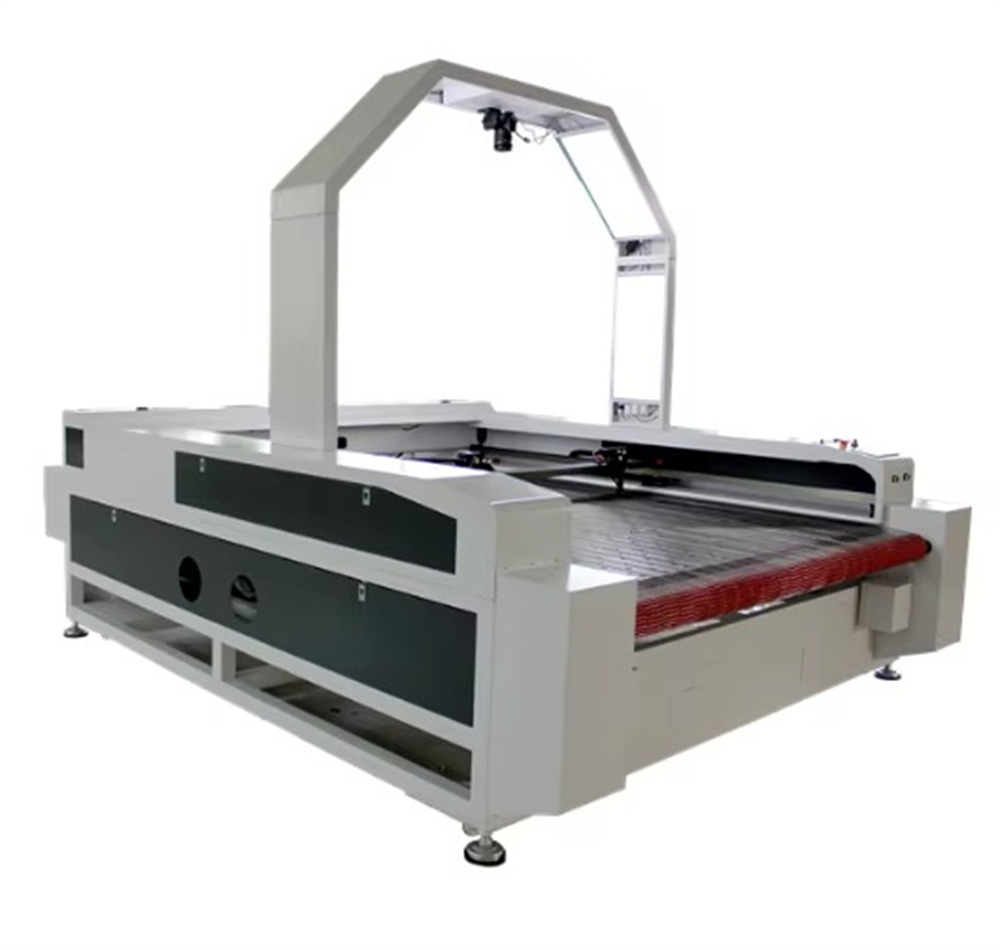 Machine de découpe laser 3D CO - Quality Industrial Laser Cutting avis et prix